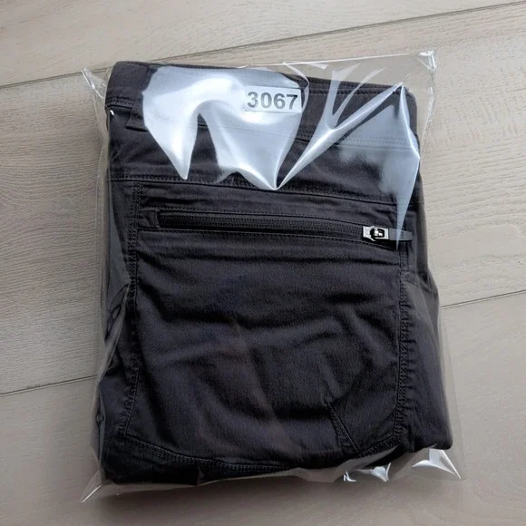 Alaskan Hardgear Free Rein Shorts Mens 34 Standard Fit Stretch Gray Duluth - Picture 12 of 12